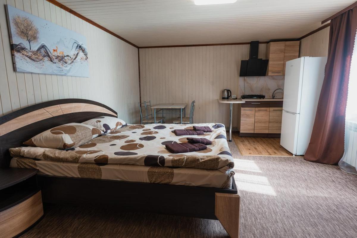 Відпочинковий Комплекс "Alpha Plus" Yablunytsya Exterior photo