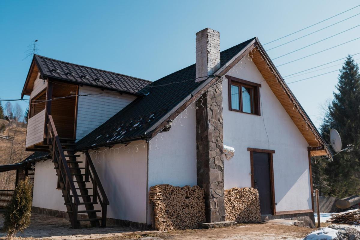 Відпочинковий Комплекс "Alpha Plus" Yablunytsya Exterior photo