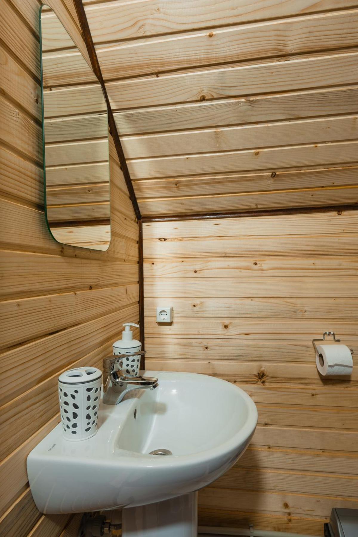 Відпочинковий Комплекс "Alpha Plus" Yablunytsya Room photo